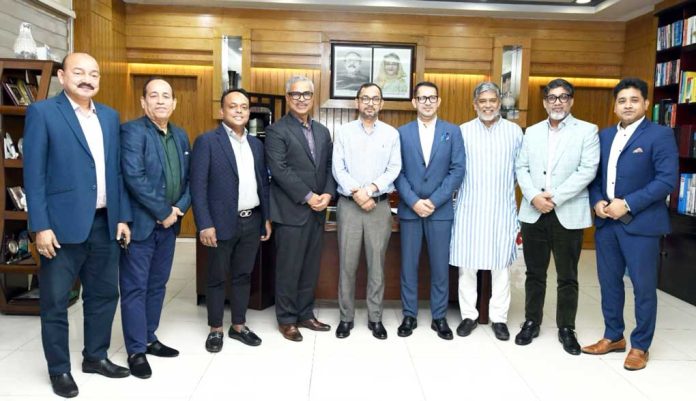 Speedy customs clearance for garments and raw materials at Chittagong Port sought