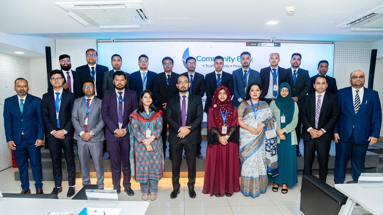 Community Bank hosts business conference for management trainee ...
